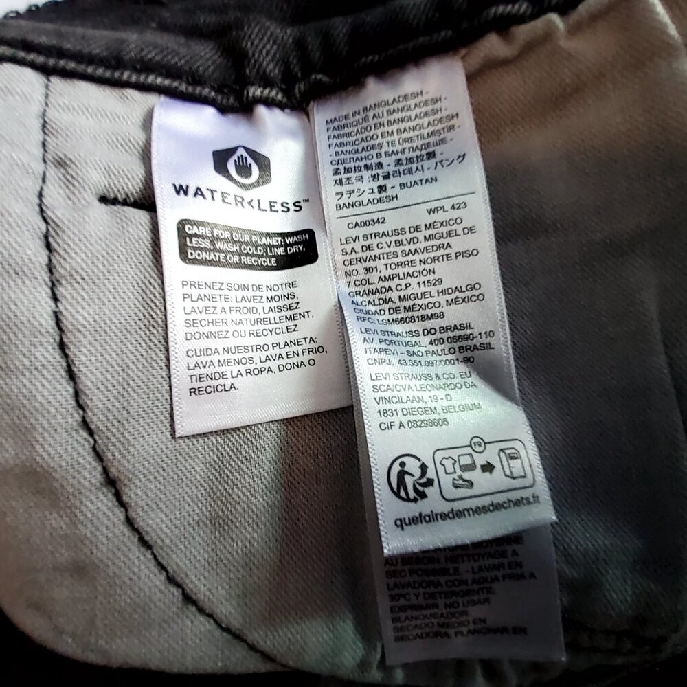 Levis 412 Slim Stretch Black Denim Shorts 9" Inseam Eco Performance Mens Size 40 - Picture 11 of 15